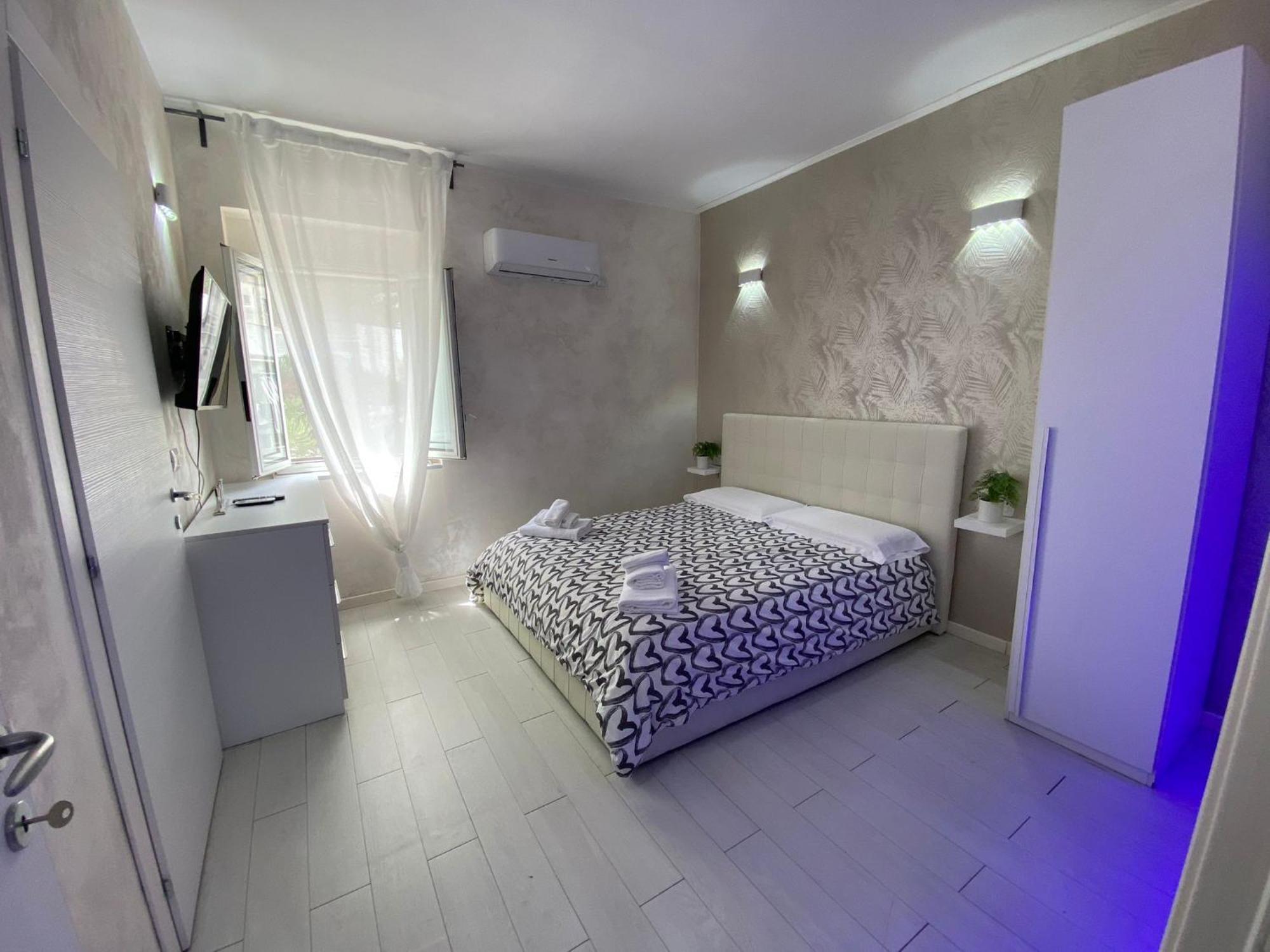 Newhouse Dante Apartment Bari Ngoại thất bức ảnh