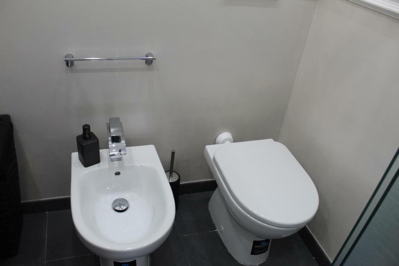 Newhouse Dante Apartment Bari Ngoại thất bức ảnh